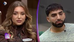 Ahmed, pus la zid de Veronica după ce a dat follow și aprecieri unei tinere, pe rețelele sociale. Concurentul rămâne fără cuvinte: „Ce pot să zic acum..” Ahmed, pus la zid de Veronica după ce a dat follow și aprecieri unei tinere, pe rețelele sociale. Concurentul rămâne fără cuvinte: „Ce pot să zic acum..”